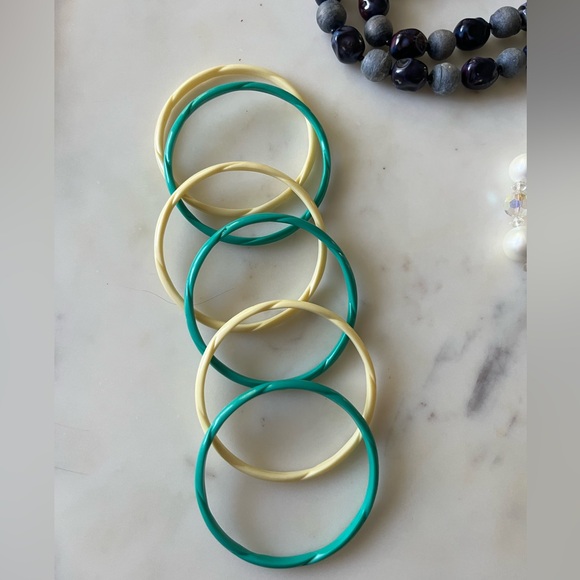 Vintage Costume Beaded Jewelry Necklaces Earrings Bracelet floral green orange - Picture 5 of 15